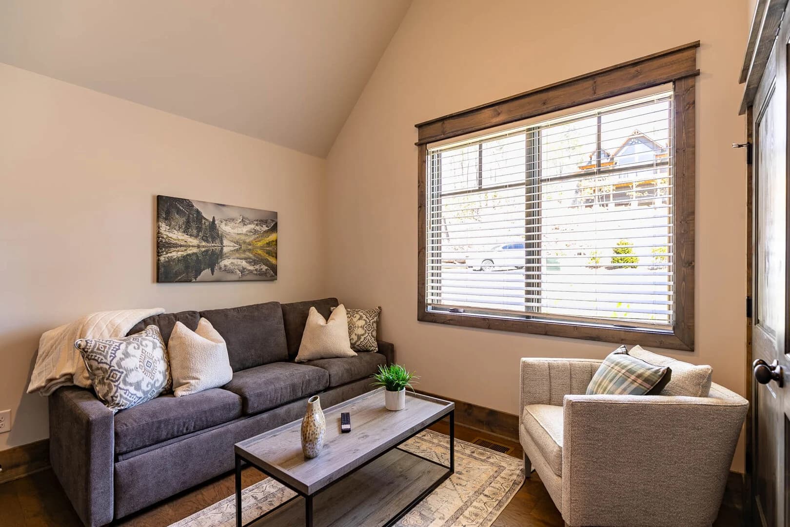 Sunset Ridge - Image 21