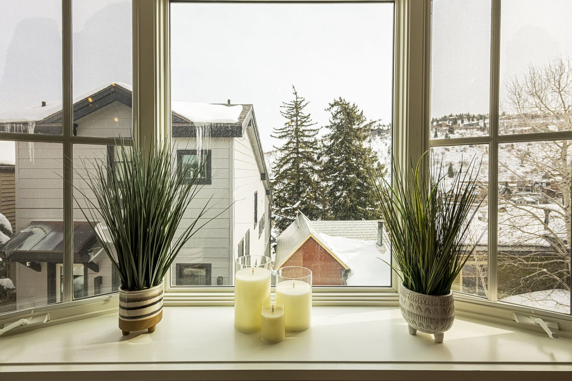 Elevation Estate - Image 18