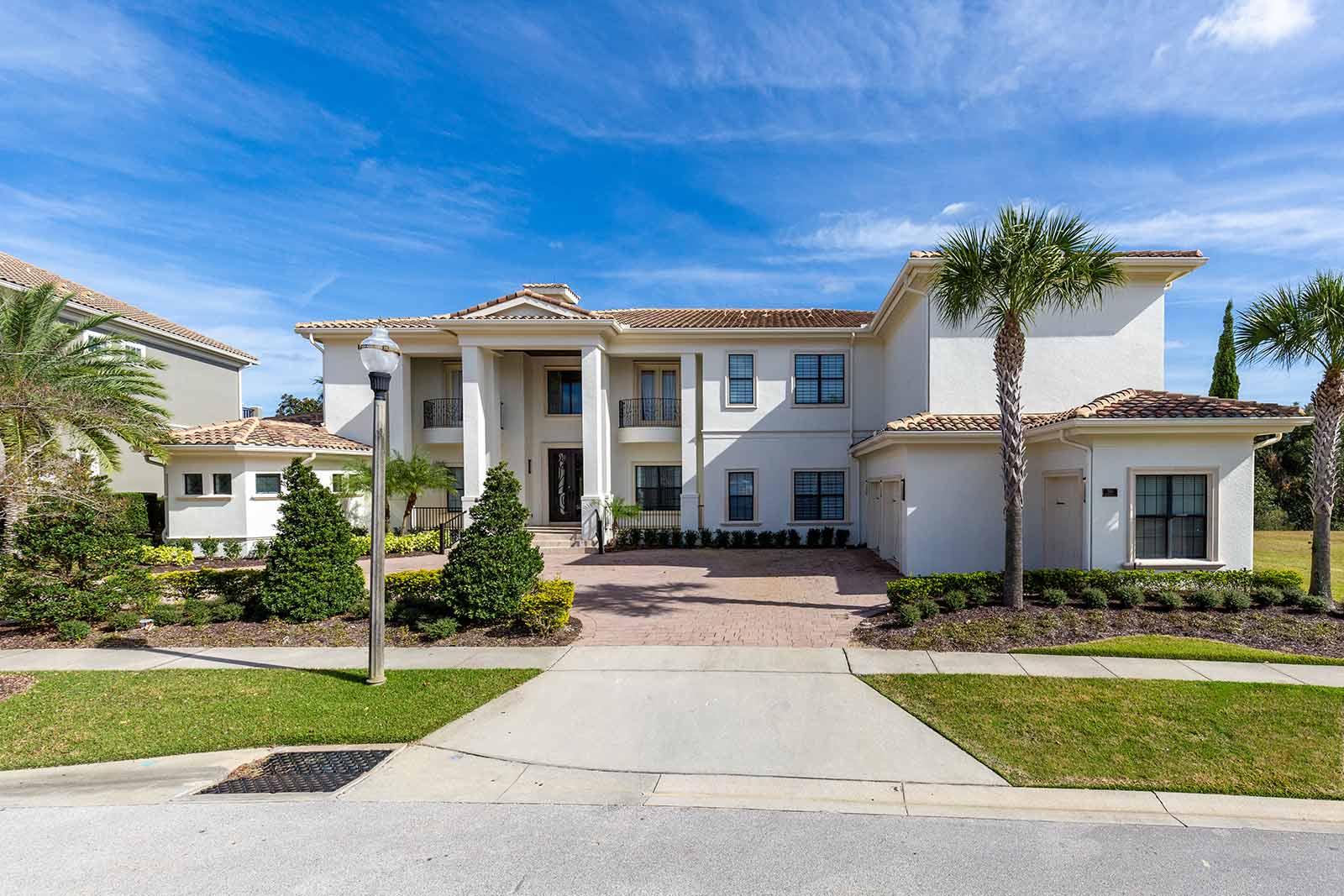 Michael's Manor - Image 1