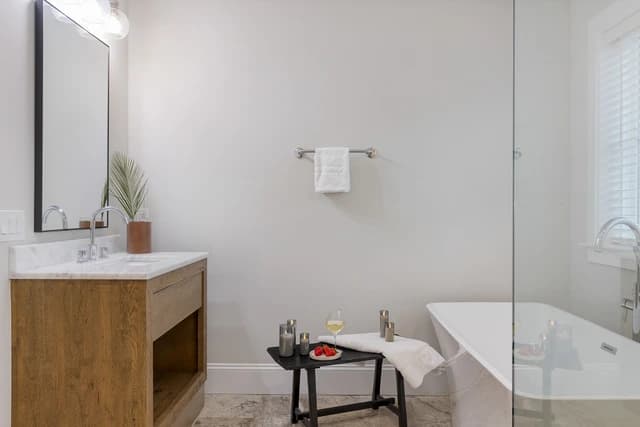 Bradley Circle #30 - Image 34