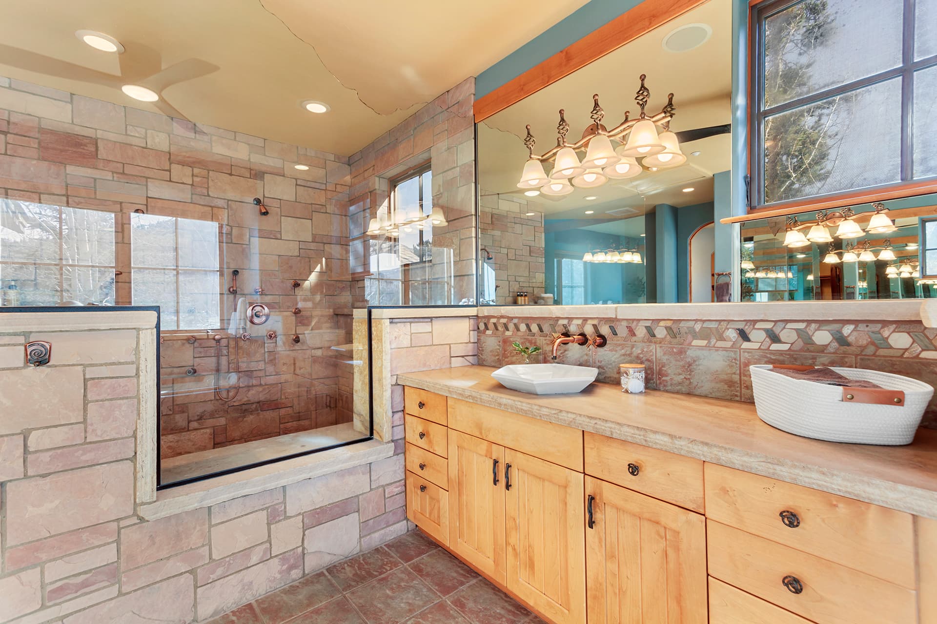 Star Mountain Lodge - Image 24