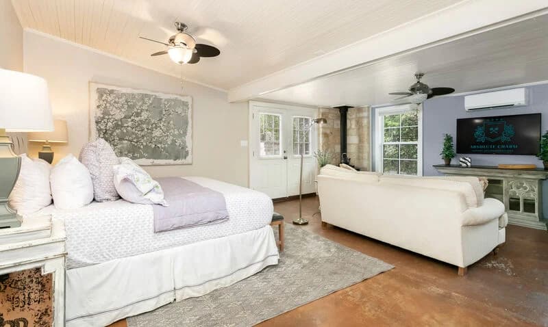 Lavender Suite - Image 8