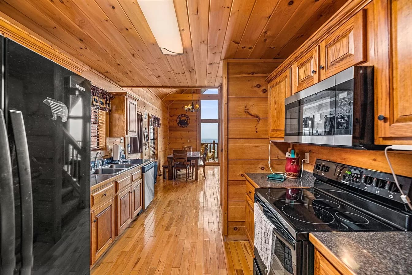 Radiant View - Image 4