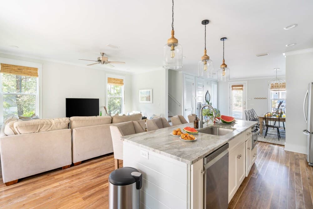 Ramona Lush - Image 6