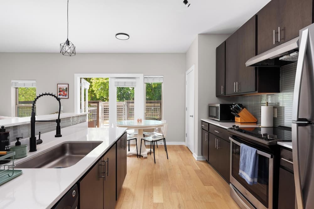 Driftway Residence - Image 5