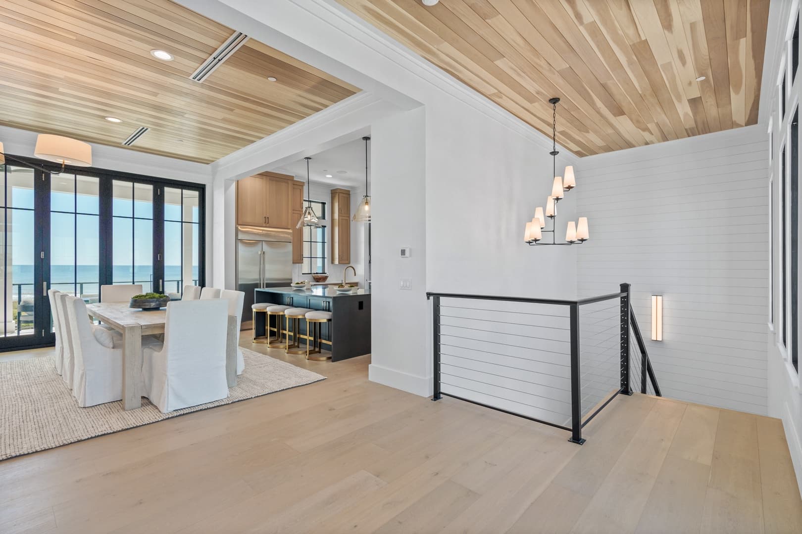 Grand Pearl - Image 137