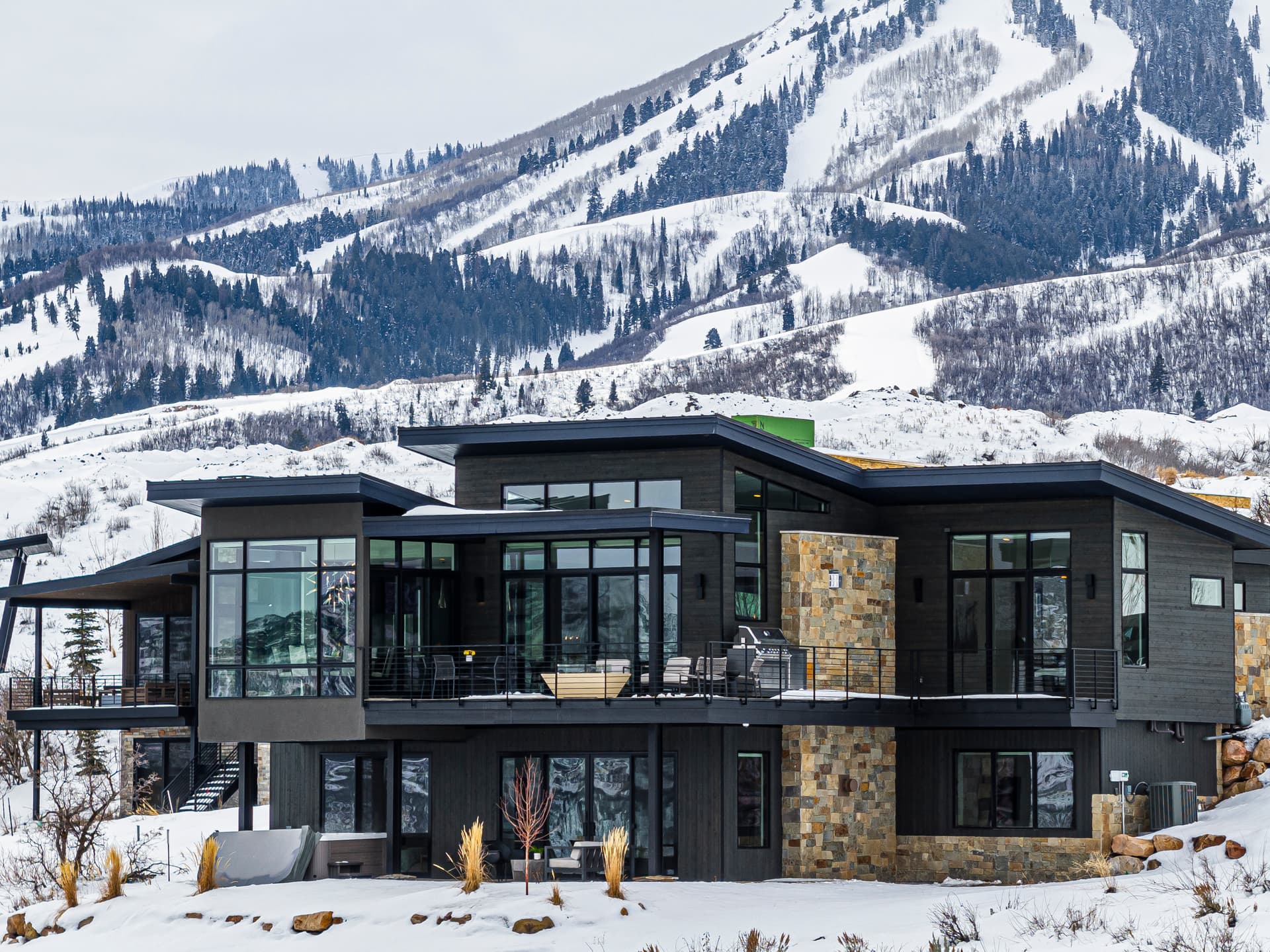 Mayflower Moose Tracks - Image 1