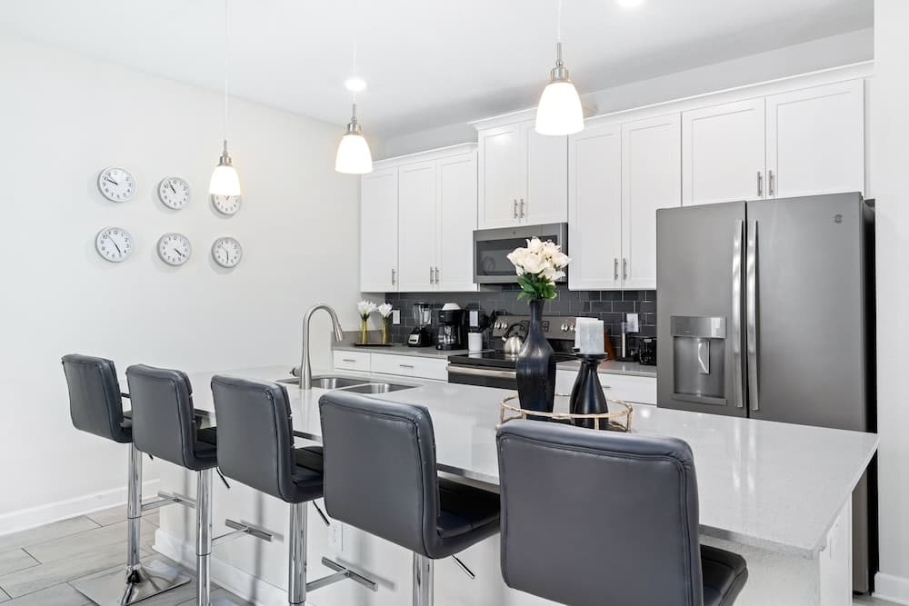 Storey Lake #4803 - Image 5