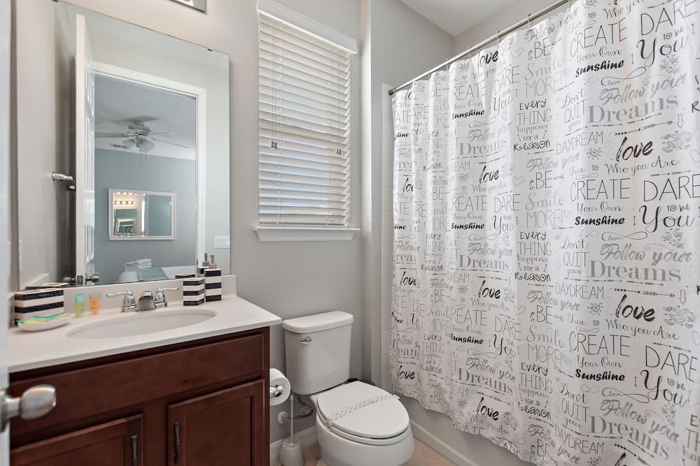 Rebel Flamingo - Image 32