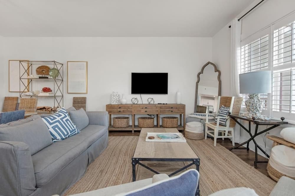 Changes in Latitude Villa - Image 2