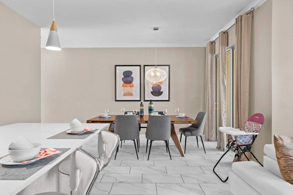 Fantasy Stay Villa - Image 5