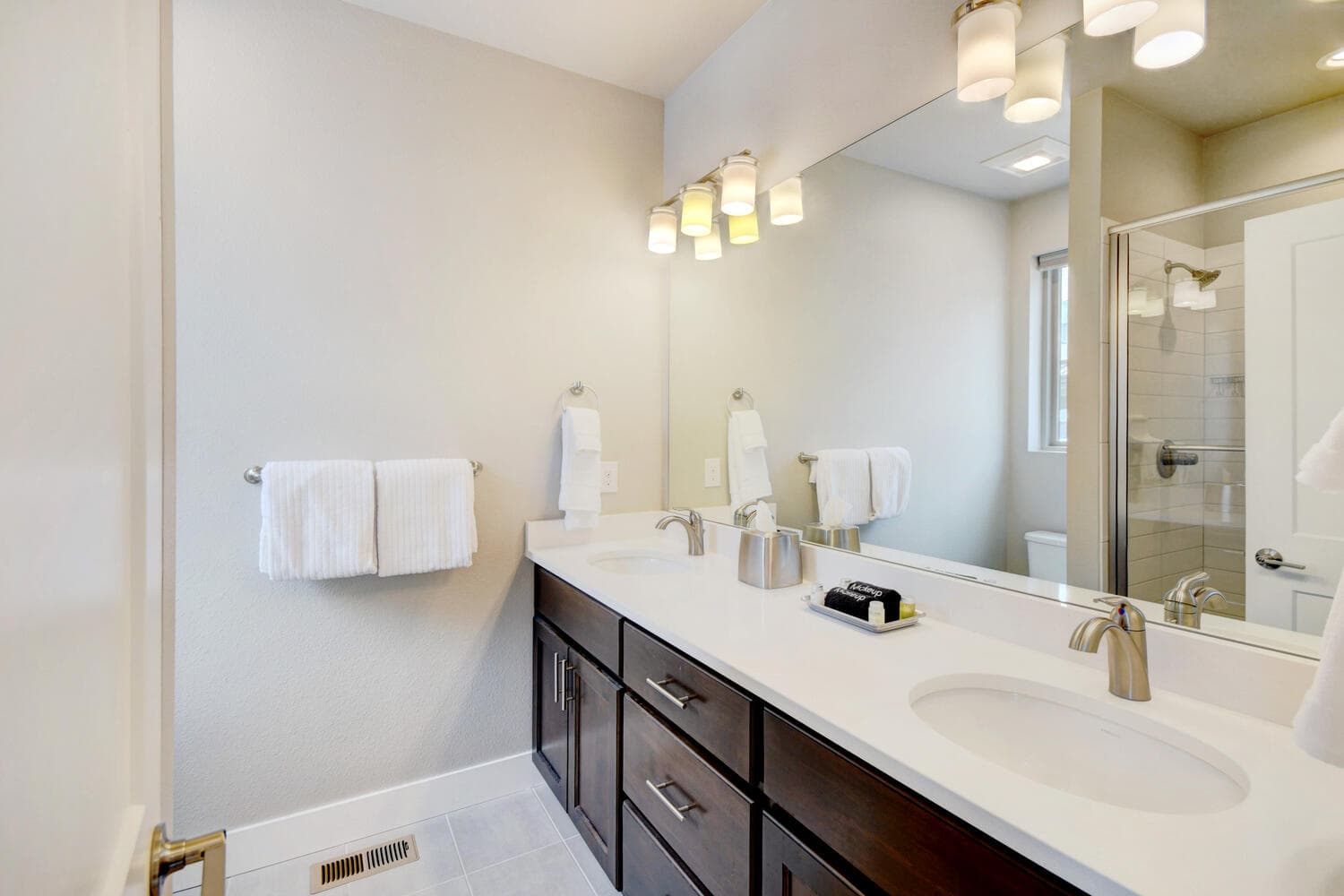 Rendezvous Mountain Chalet #105 - Image 12