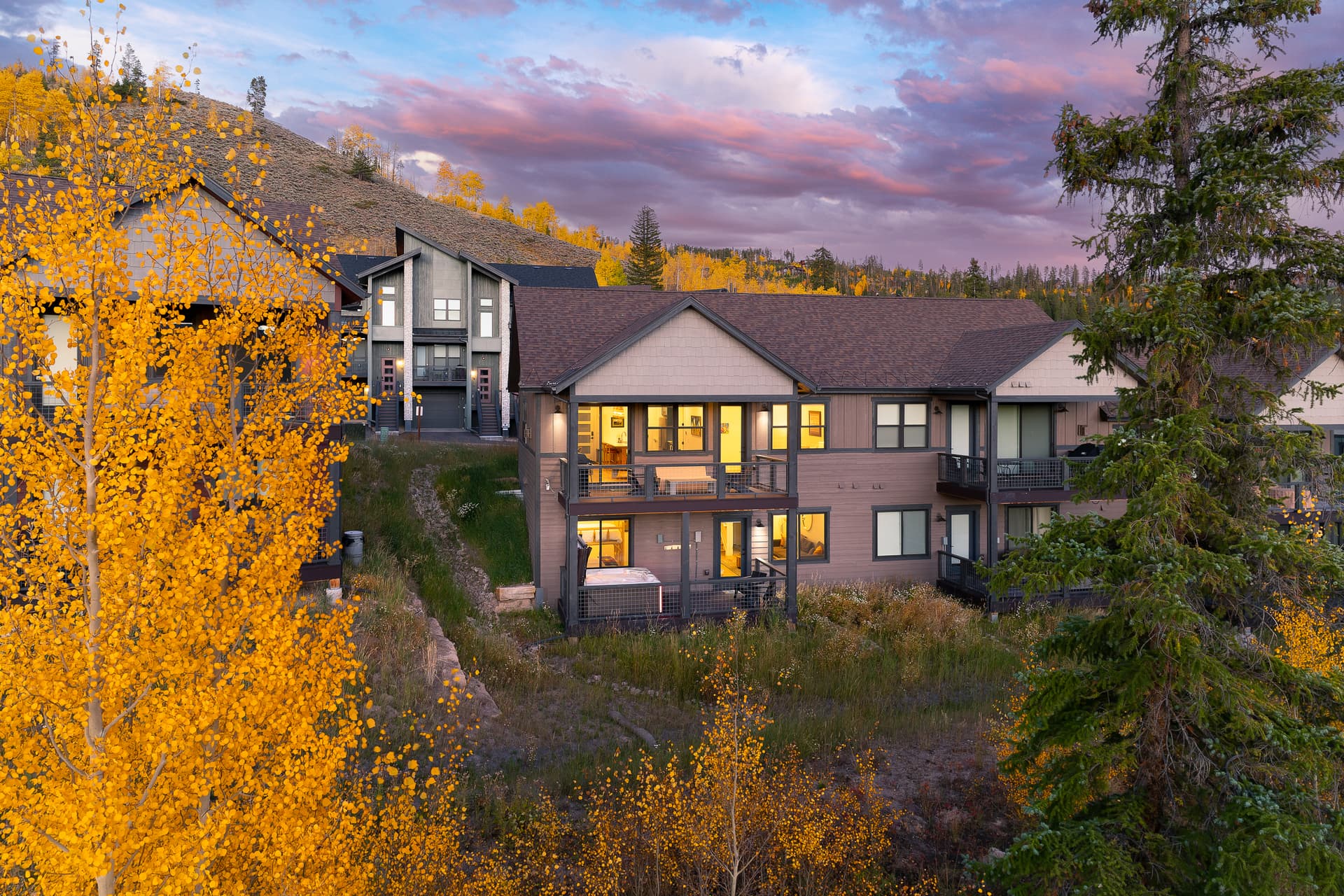 Rendezvous River Run Chalet #101