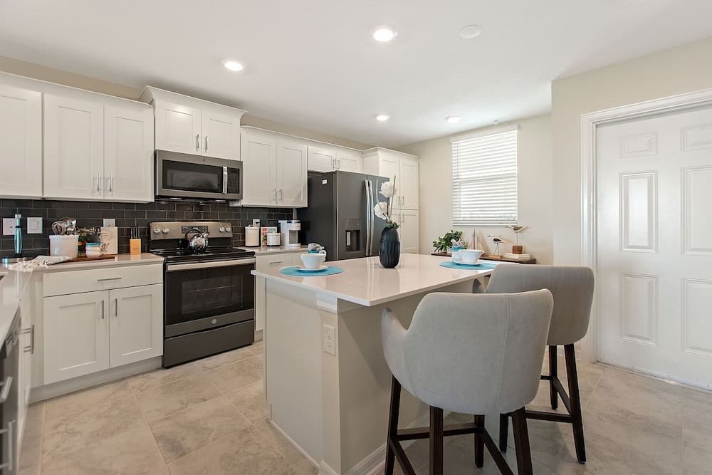 Shine Villas #702 - Image 5