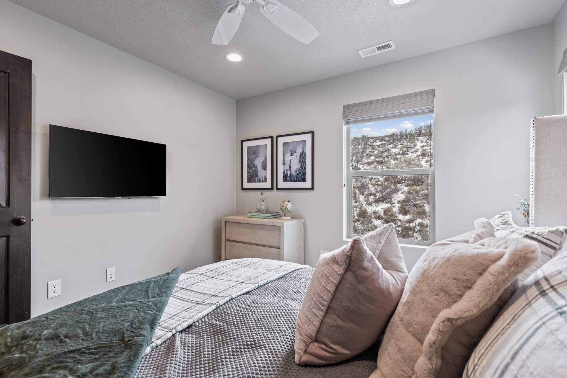 Retreat at Jordanelle #1147 - Image 34