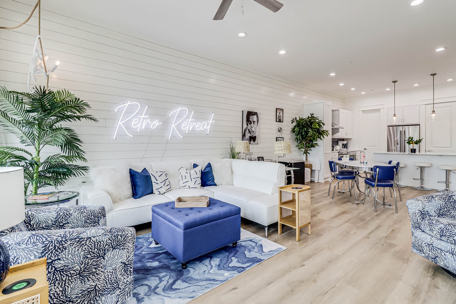 Retro Retreat - Image 4