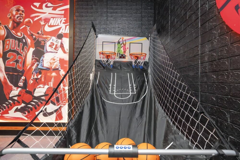 Playful Palms - Image 34