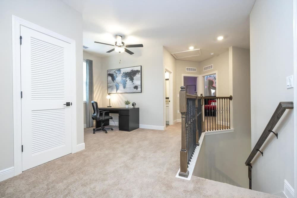 Playful Palms - Image 36