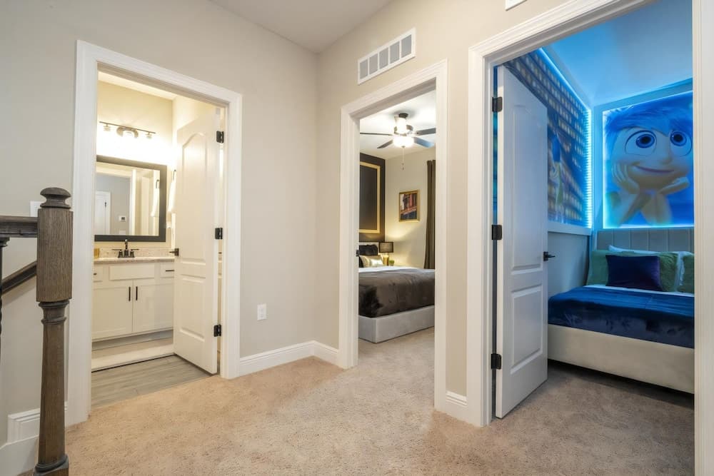 Playful Palms - Image 44