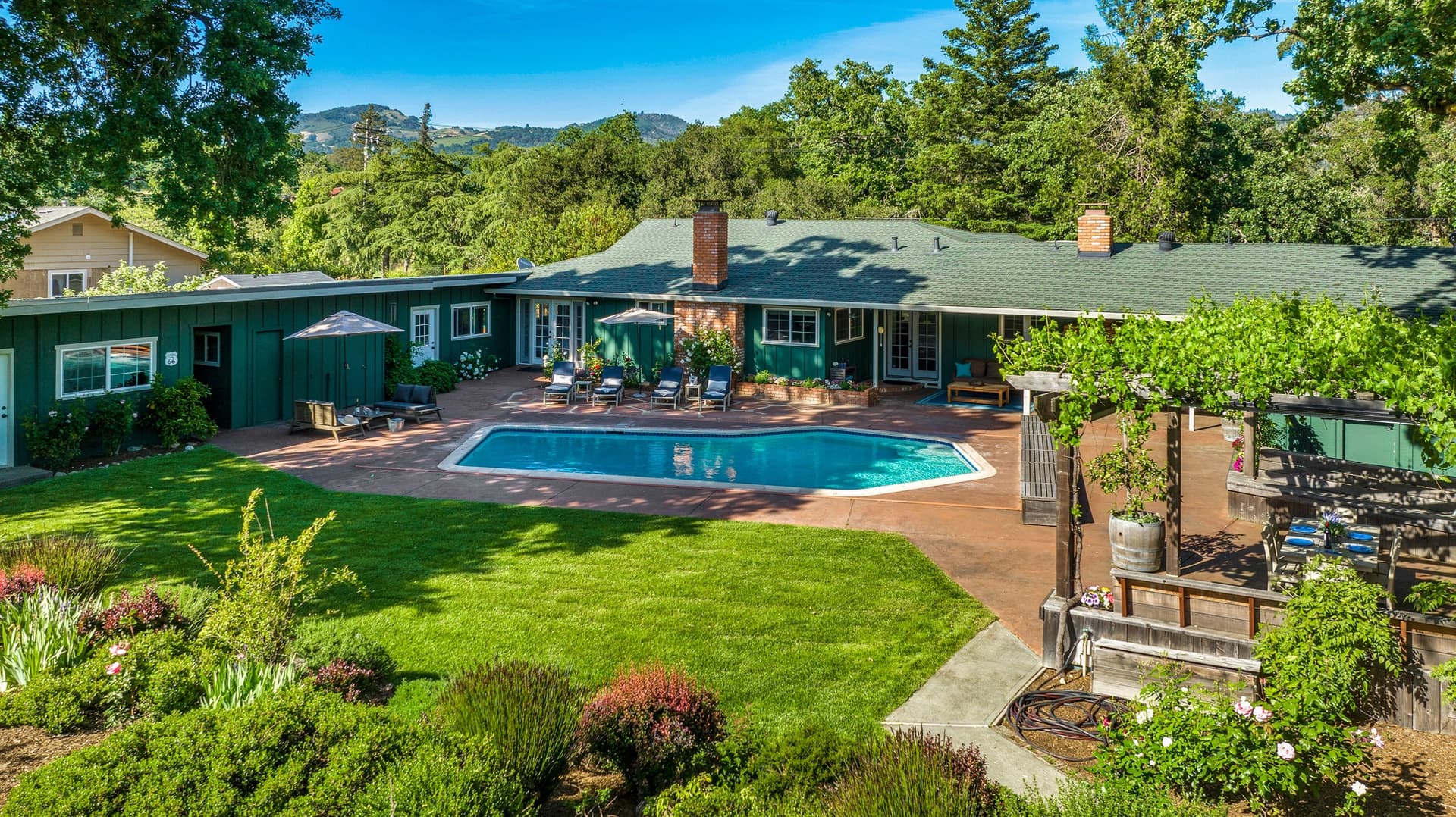 Moon Valley House - Image 71