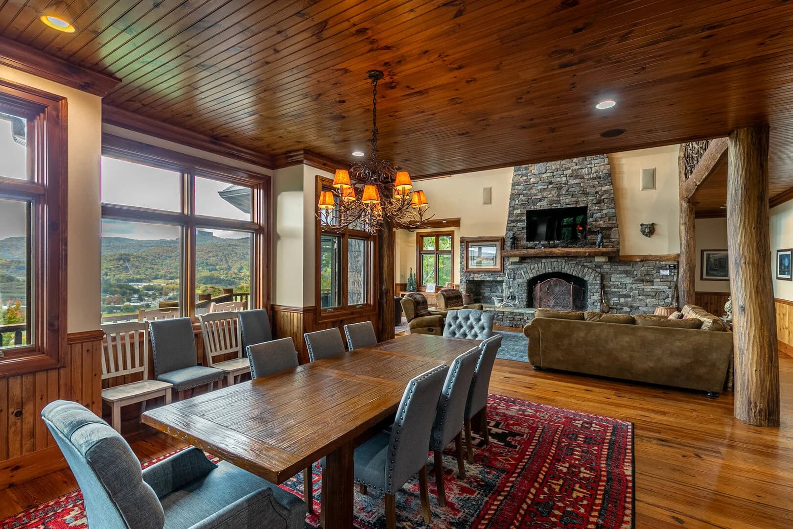 Overlook Estate in The Farm - Image 24