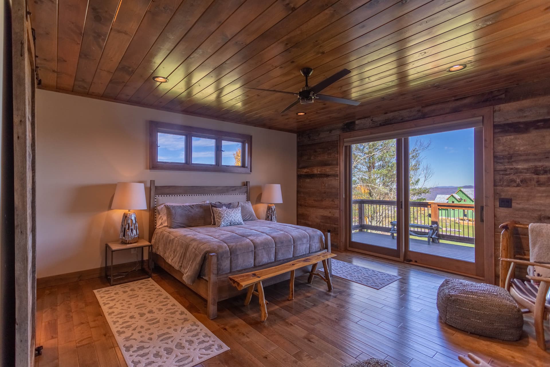 Ridgeline View House - Image 4