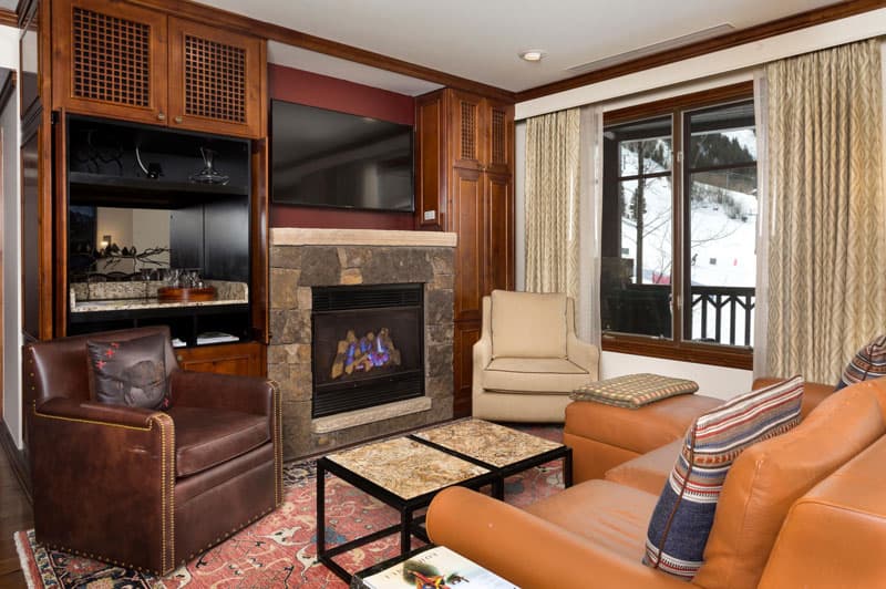 Icicle Lodge at The Ritz-Carlton Club - Image 1