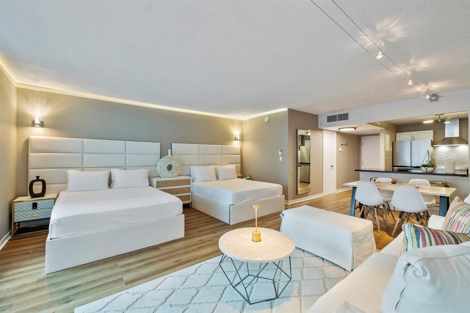 Roney Palace - Image 4