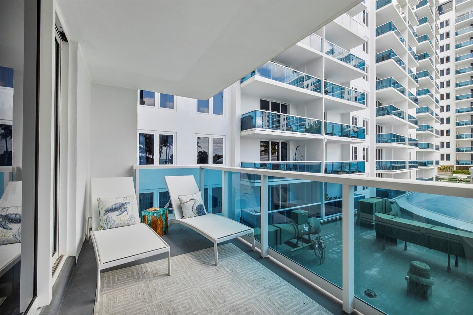 Roney Palace - Image 2