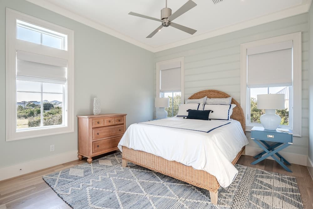 Rooftop Waves - Image 18