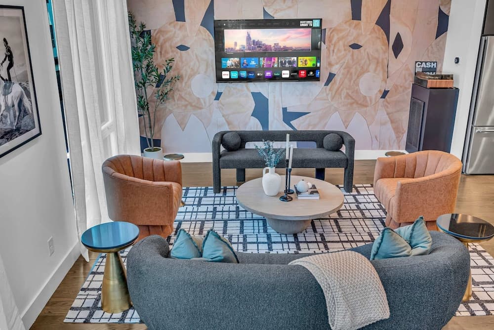 Howdy Malibu - Image 4