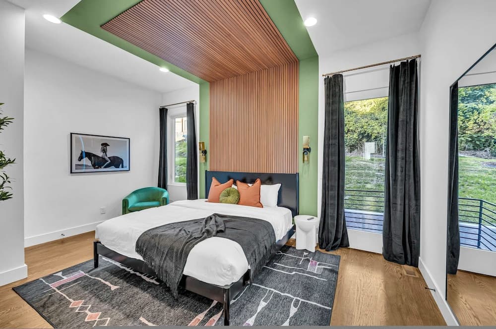 Howdy Malibu - Image 13