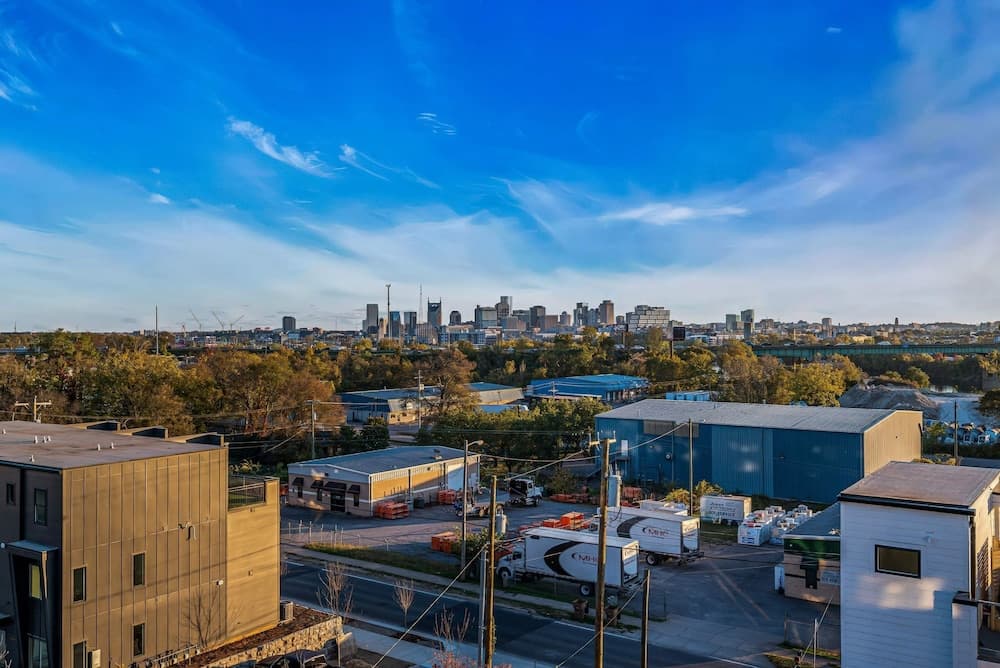 Howdy Malibu - Image 46