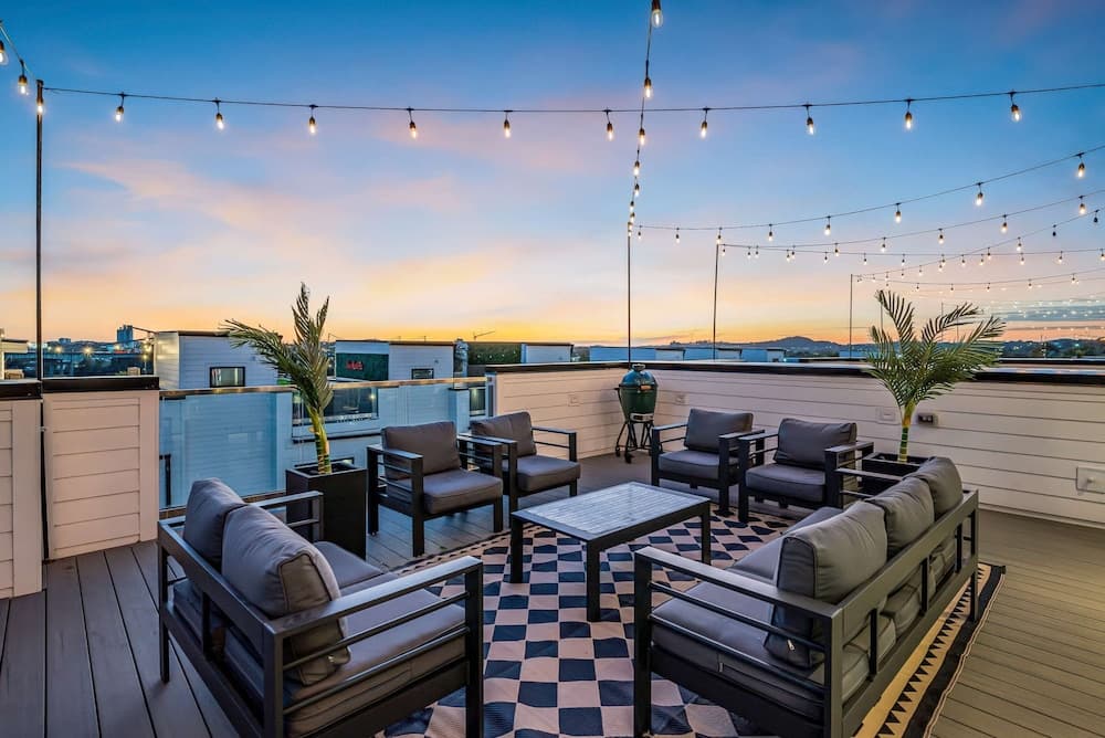 Howdy Malibu - Image 30