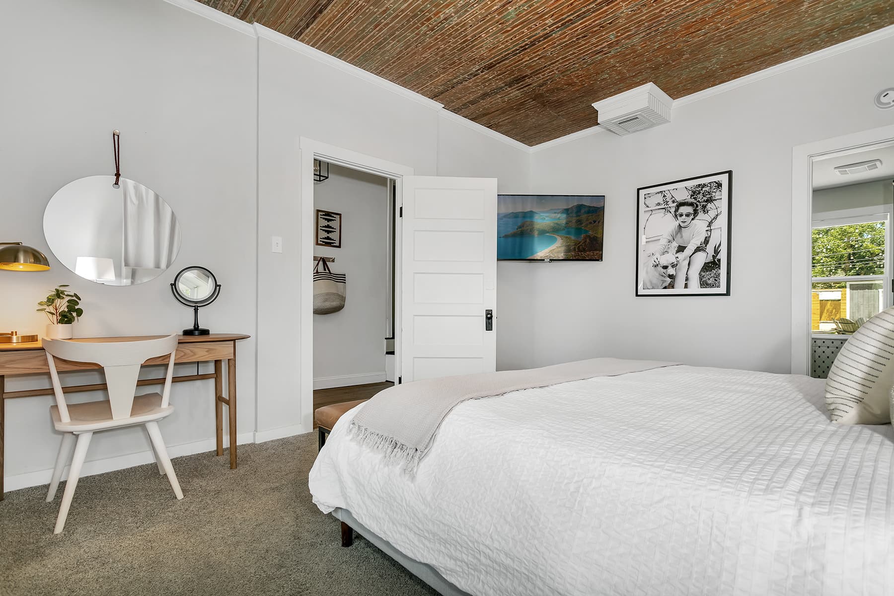 Rosewood Haus - Image 8