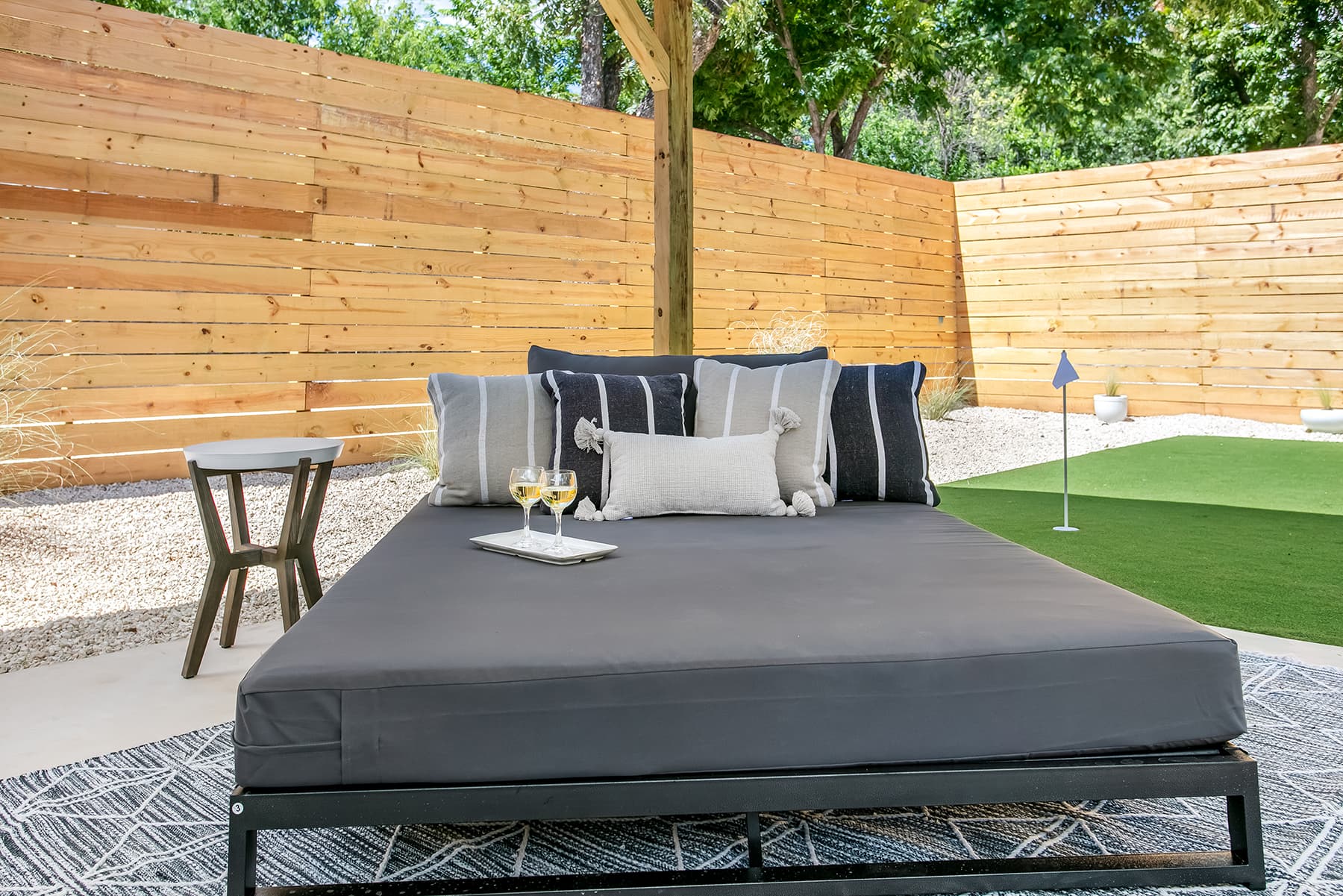 Rosewood Haus - Image 20