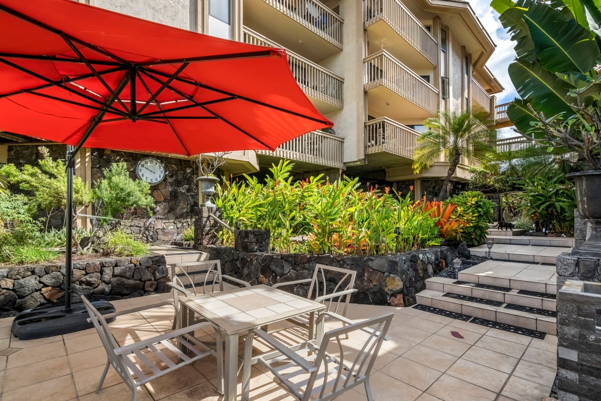 Royal Kahili #401A - Image 31