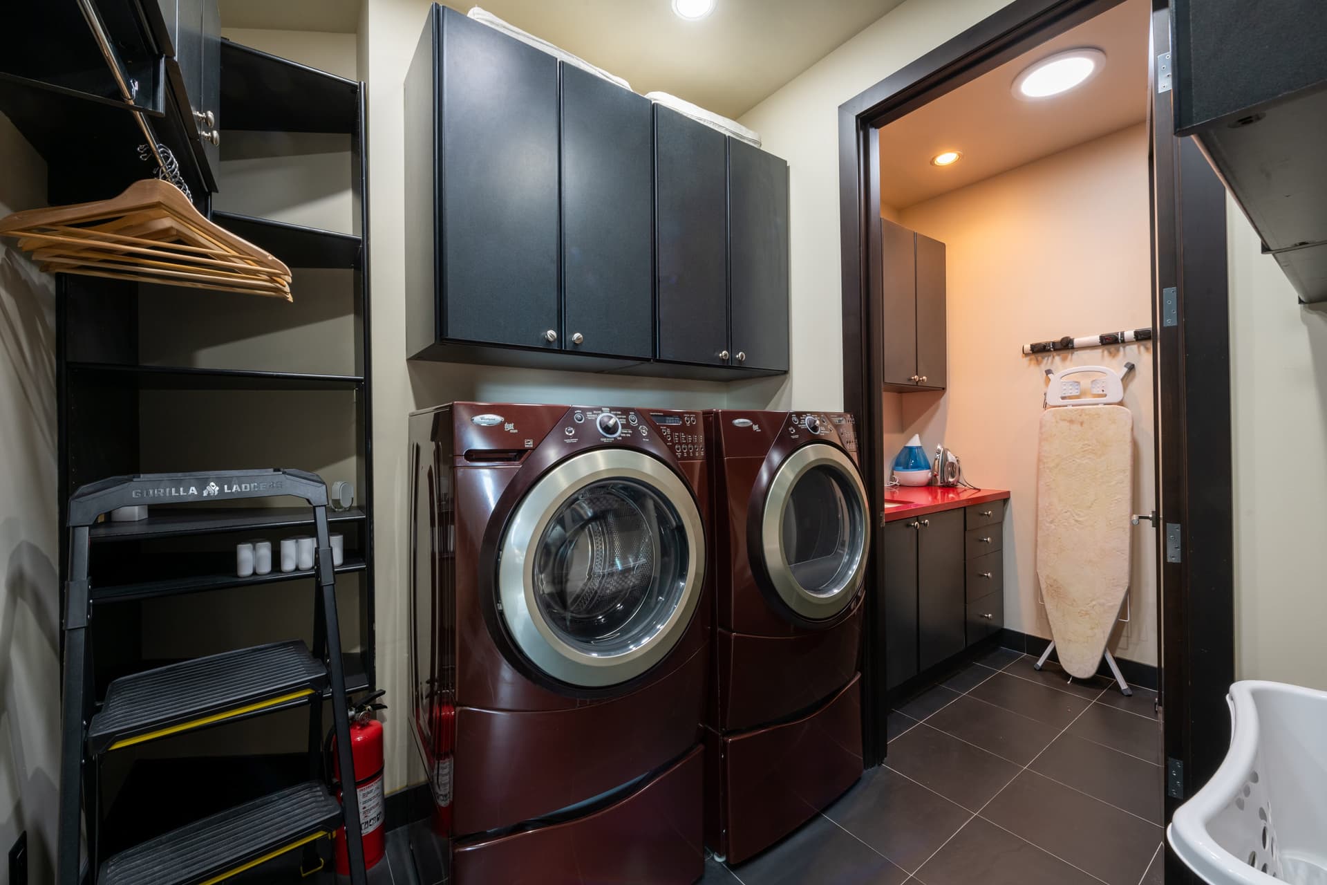 Royal Plaza Penthouse - Image 13