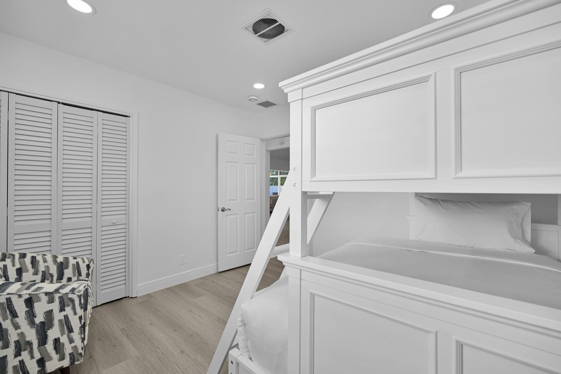 Rodman House - Image 72