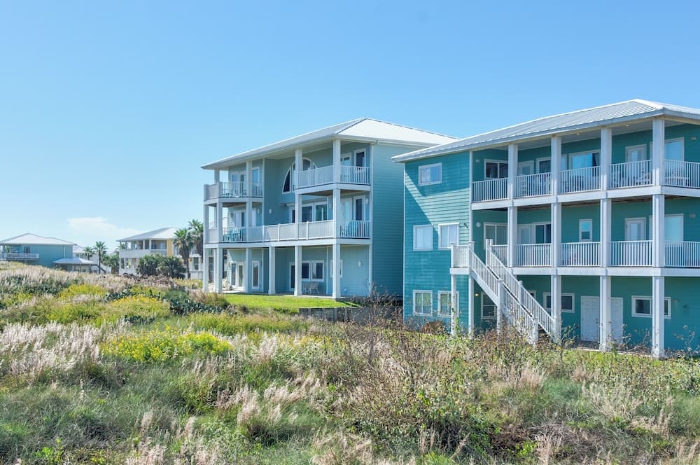 It'll Do With an Amazing View - Image 13