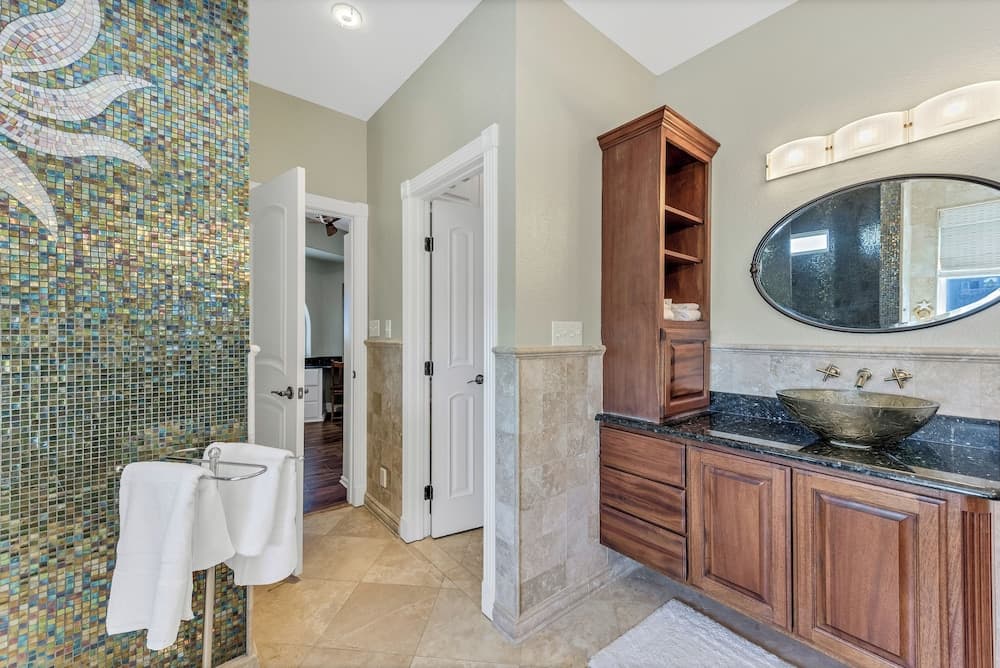 It'll Do With an Amazing View - Image 22