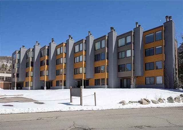 Mall Condo #1430 - Image 2