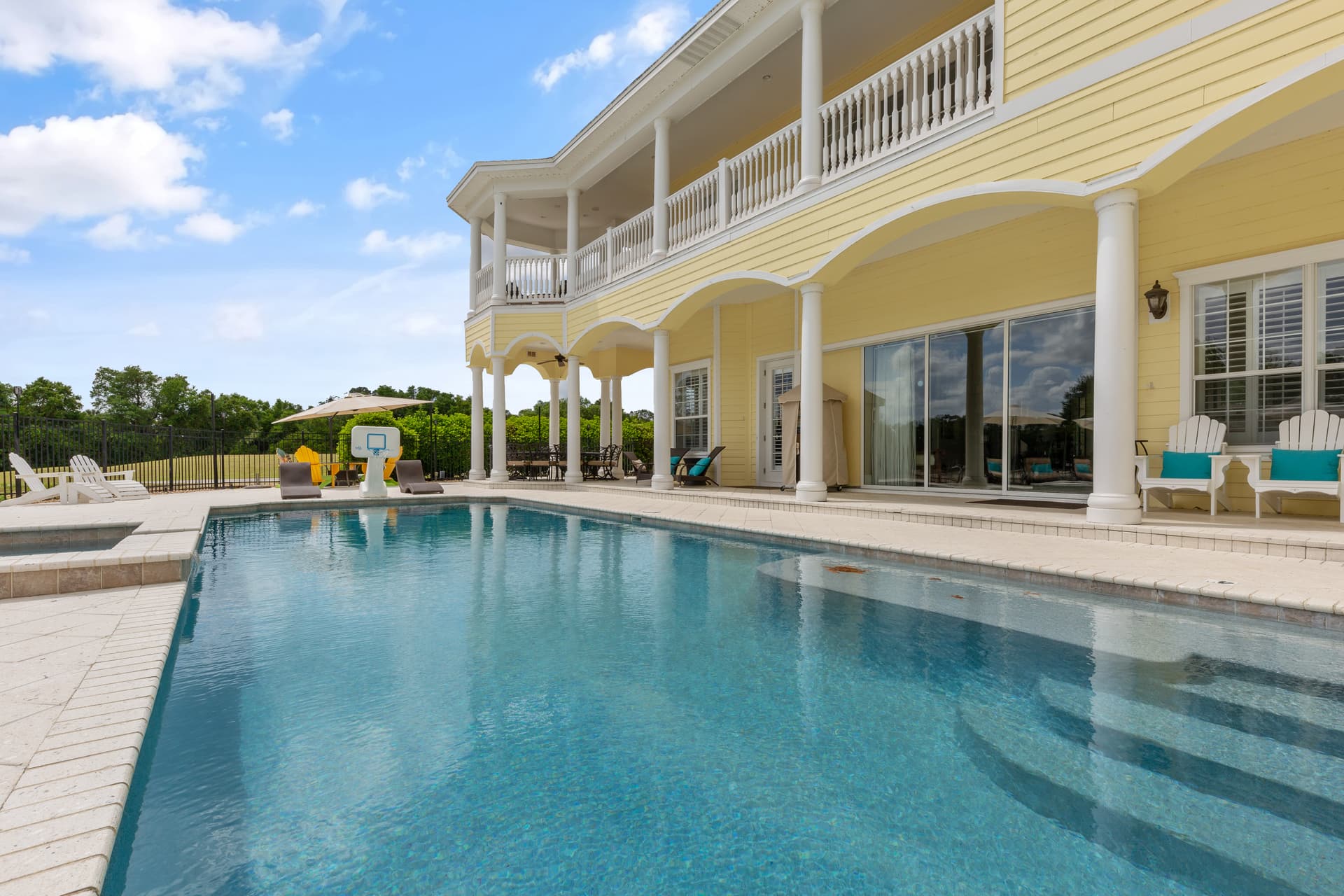 House at Reunion - Image 5