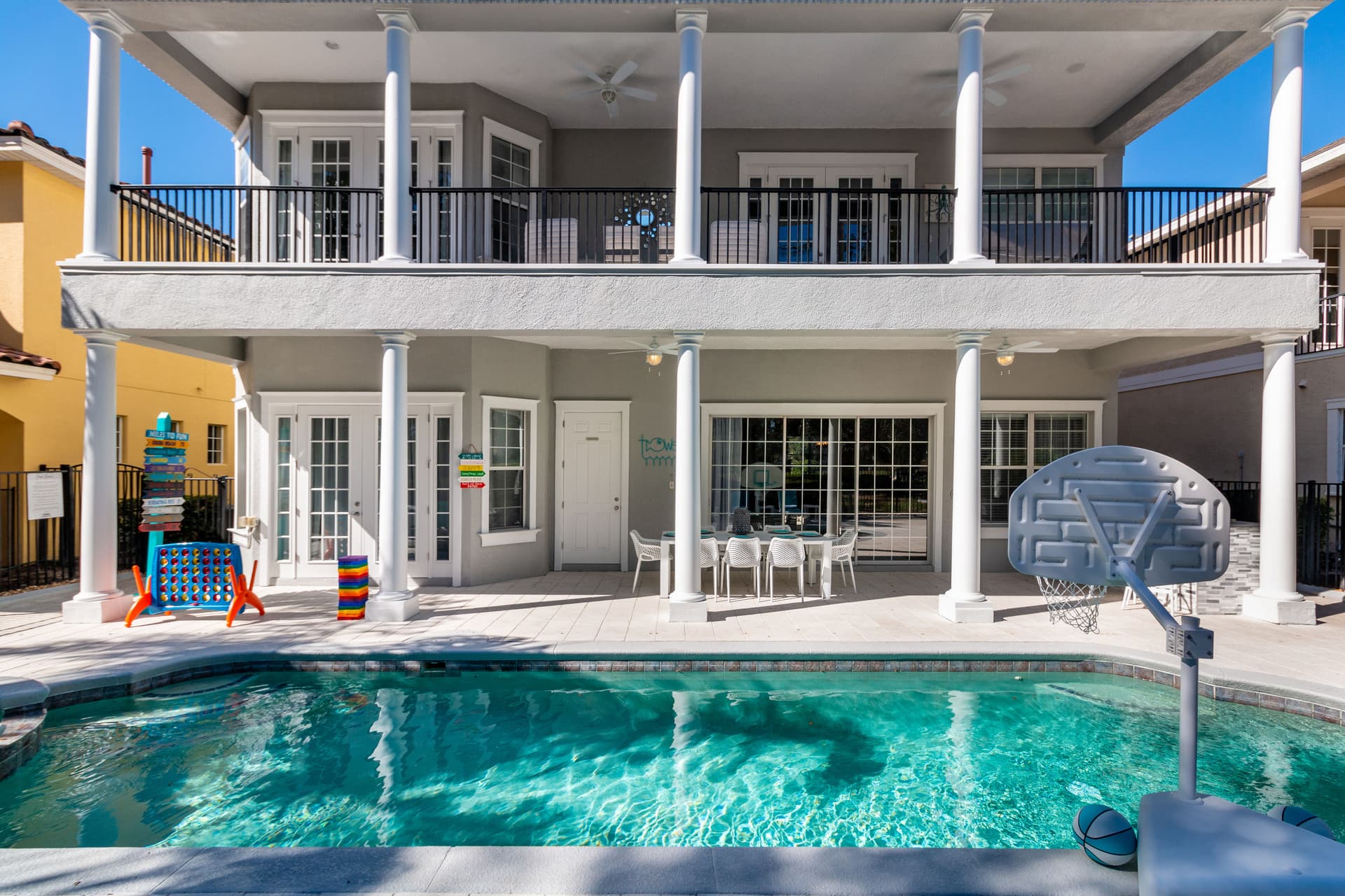 Homestead Radiant Villa - Image 2