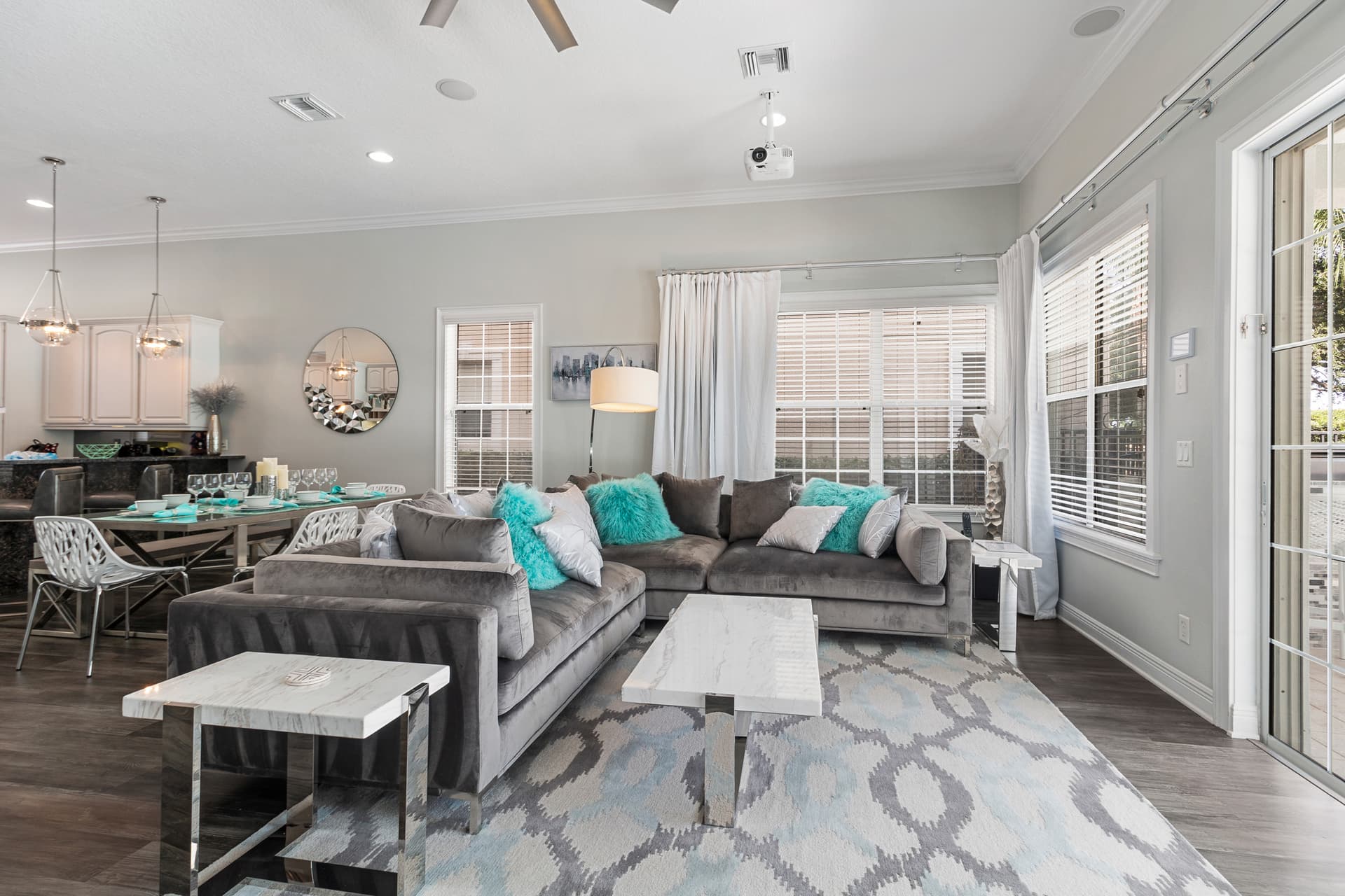 Homestead Radiant Villa - Image 3