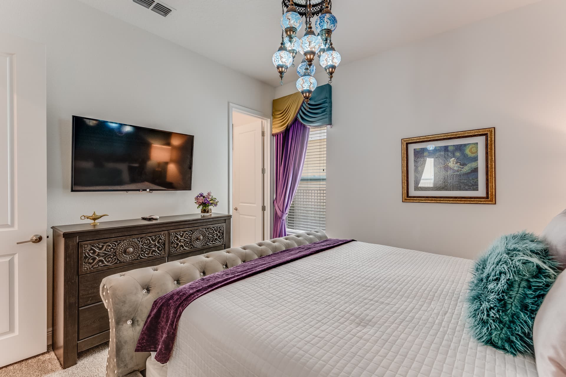 Enchanted Villa - Image 53