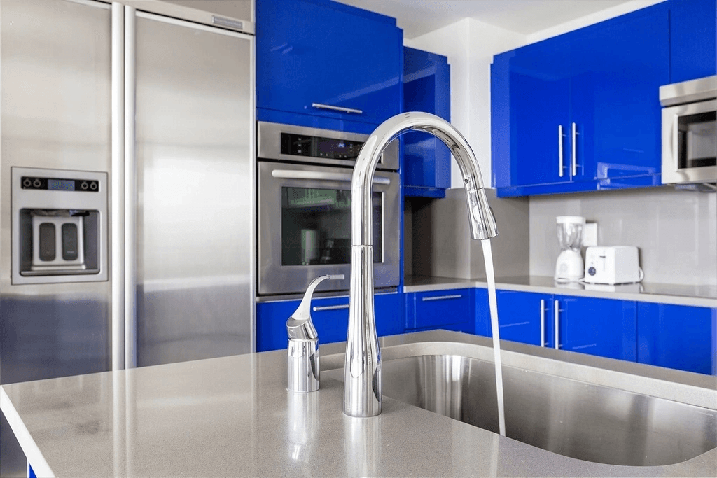 Shoreline #604 - Image 7