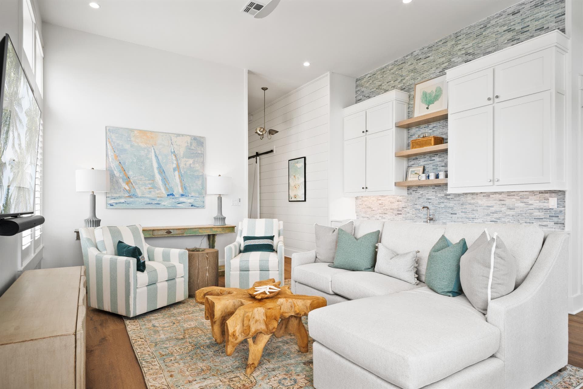 Always Breezy - Image 8