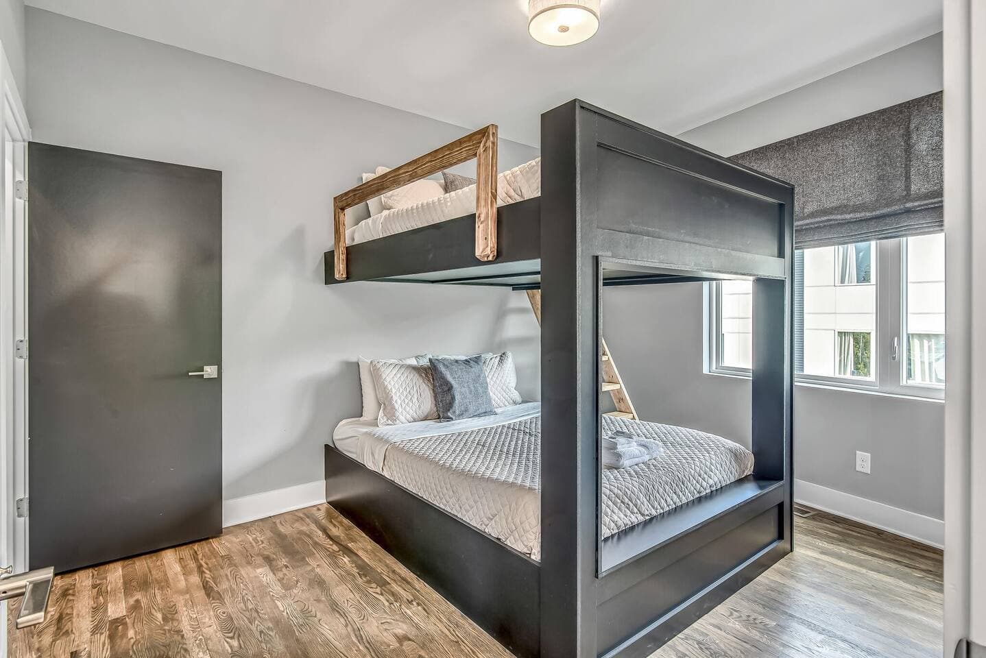 Felicia Estate - Image 83