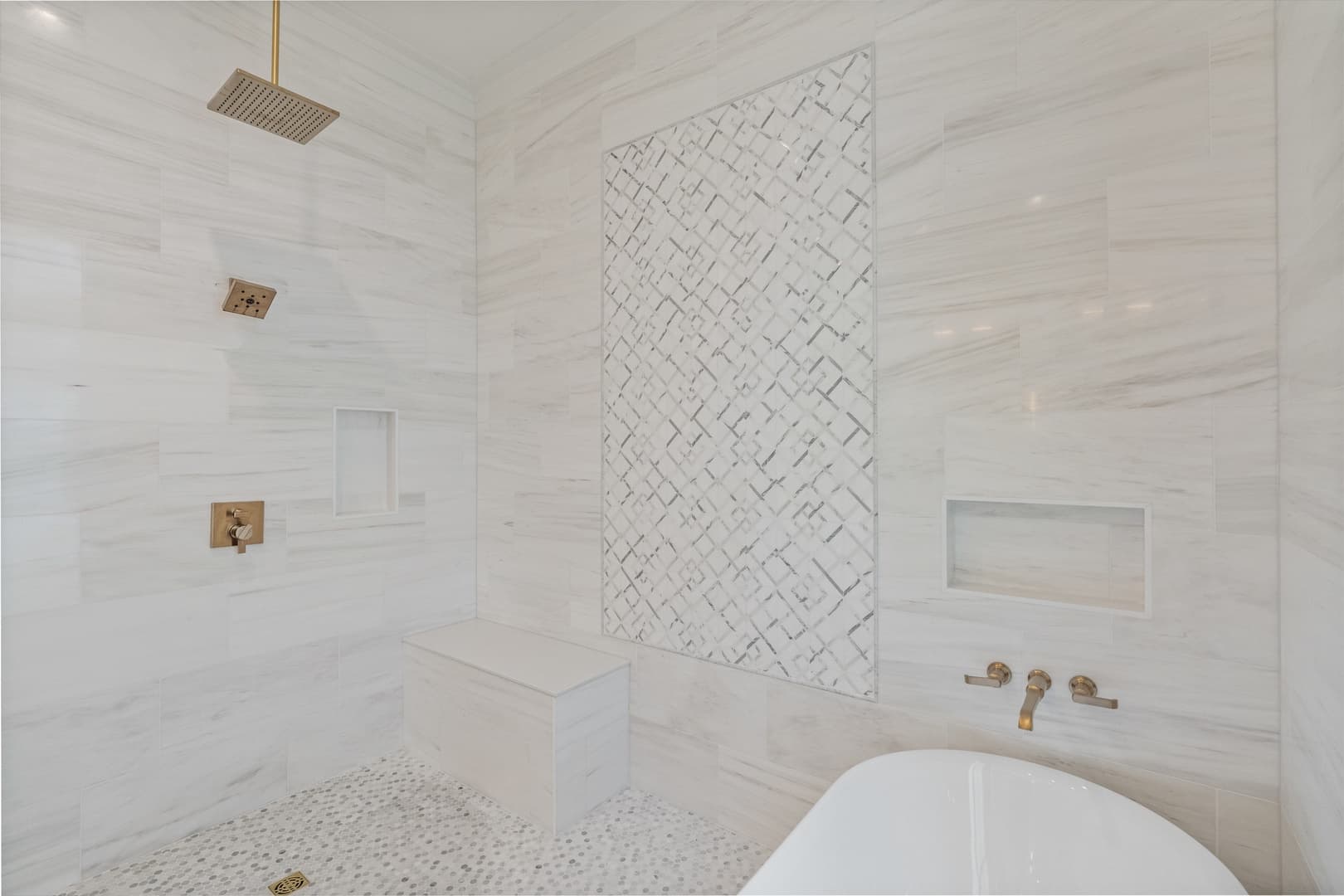 Grand Pearl - Image 82